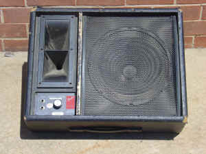 Fender Stage Monitor 1272 A