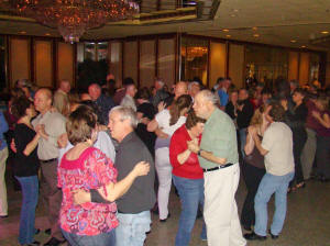 Oracle Band at La Fontaine Bleue Spring Fling Dance & Bull Roast