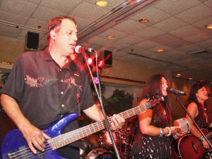 Oracle Band at La Fontaine Bleue Crab Feast - August 2011