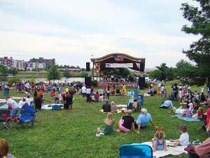 Oracle Band performs at City of Laurel 4th of July Concert 2009