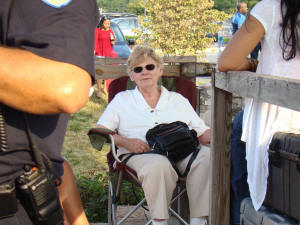 Steve's mom sitting backstage catching all the details of the show & hobnobbing with the guests