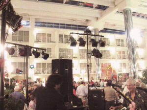 The huge atrium at the Princess Royale with the Chesapeake Commodore's Club