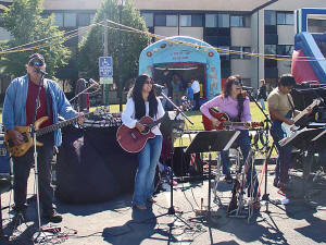 Oracle Band at FutureCare Harvest Festival 2007