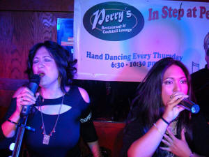 Oracle Band at Perry's Restaurant in Odenton Maryland