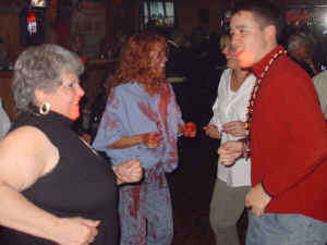 Halloween-Dancers-37.jpg (88783 bytes)