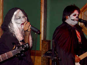 Halloween-band-05.jpg (111628 bytes)