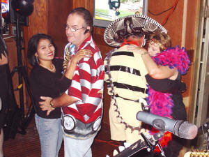 Halloween 2007 at Perry's Restaurant - Odenton Md