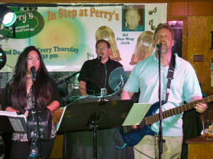 Oracle Band at Perry's Restaurant in Odenton Maryland - May 2010