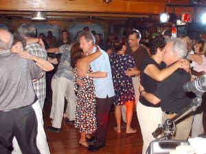 Dance-floor-15.jpg (153523 bytes)