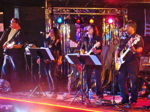 Whispers Nightclub - Oracle Band performs live - Click for enlarged view