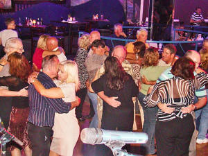 Party at Whispers Nightclub with Oracle Band. Click for enlarged view